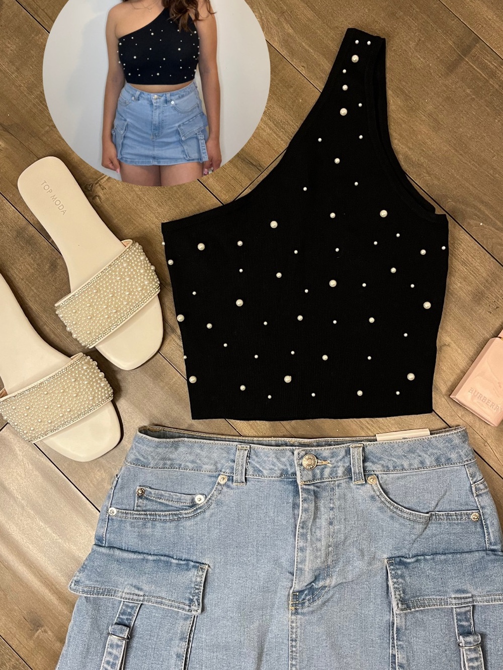 Pearl-Embellished One-Shoulder Crop Top - Black